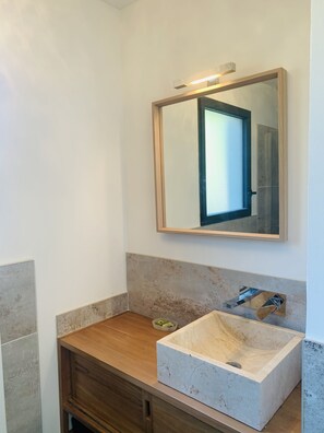 Ducha y bañera combinadas