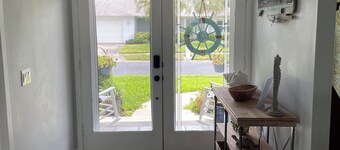 Palma Sola Bay Oasis Beach House