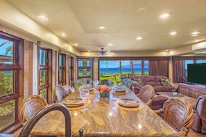Dining - Island Views Oceanfront 2 Master Bedrooms, Cold AC (Lahaina)