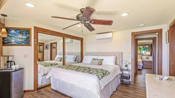 3 bedrooms, desk, iron/ironing board, travel cot