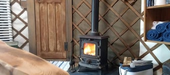 Bembridge Harbour Yurt - Log Burner - Wifi