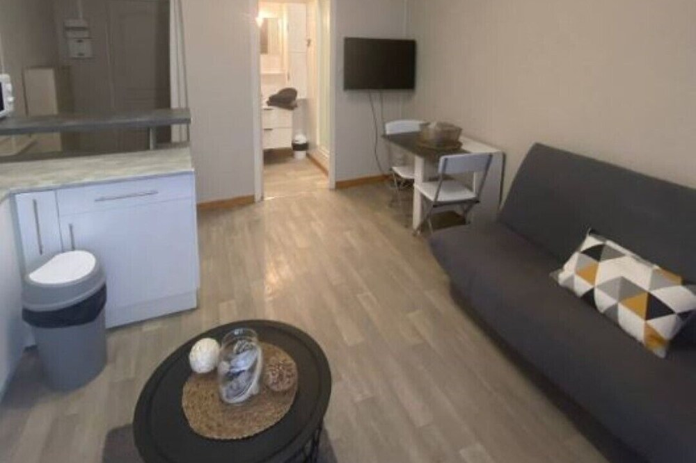 ⭐️Studio with large terrace and garage (apt 4)⭐️