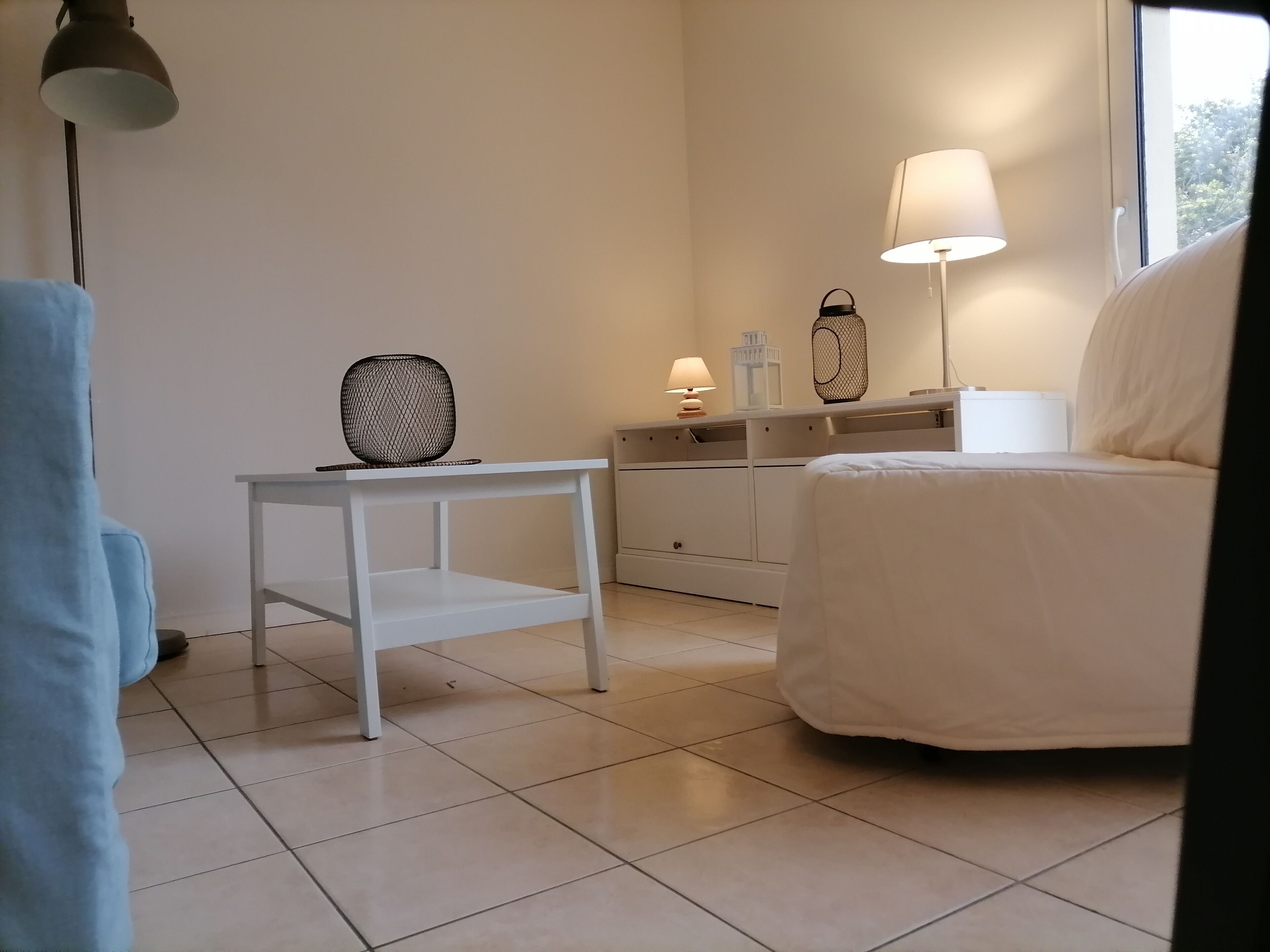 QUIET HOLIDAY HOME 6 MINUTES FROM THE BEACH, CLEAN AND NEEDED