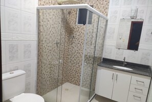 Shower, towels