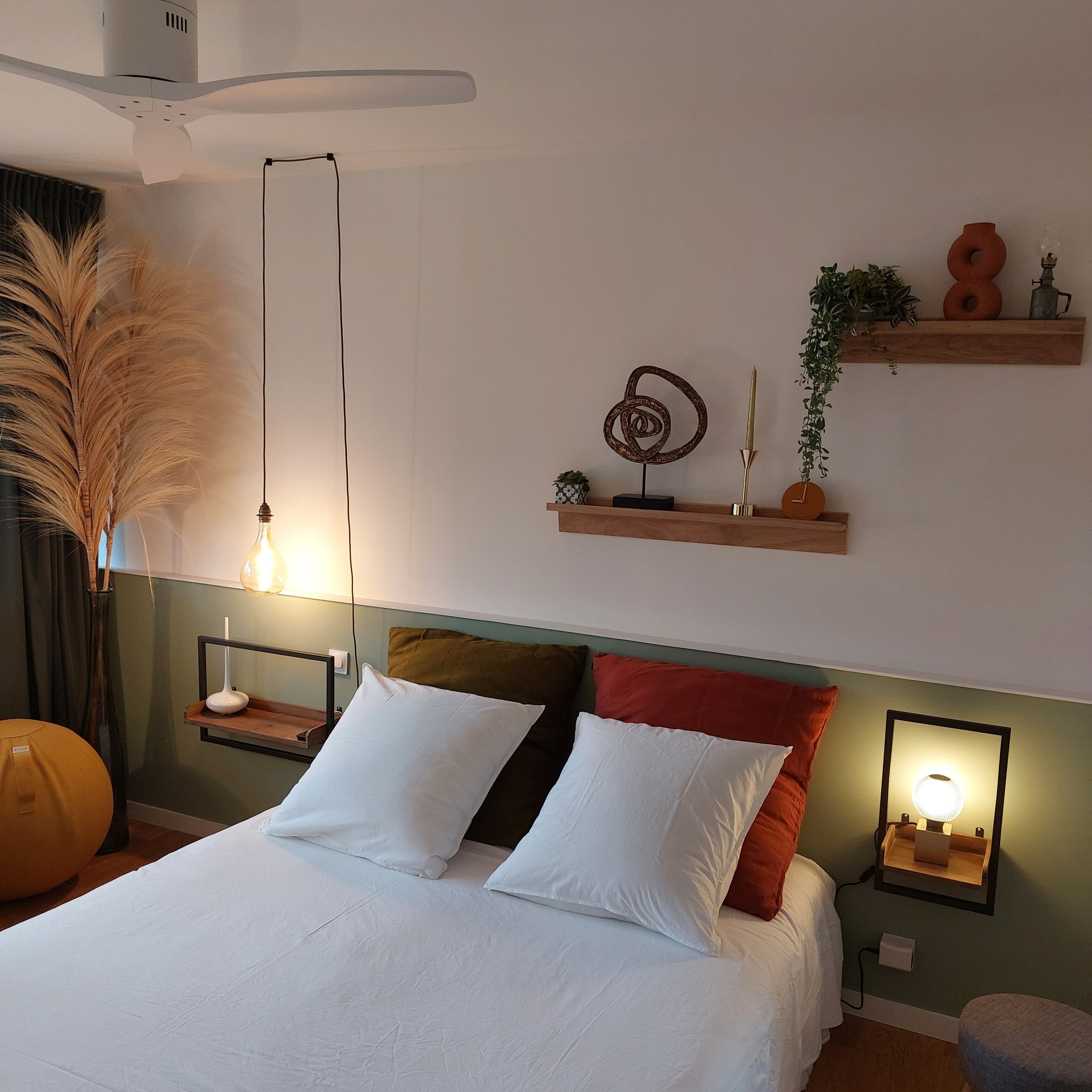 1 chambre, bureau, fer et planche à repasser, Wi-Fi gratuit