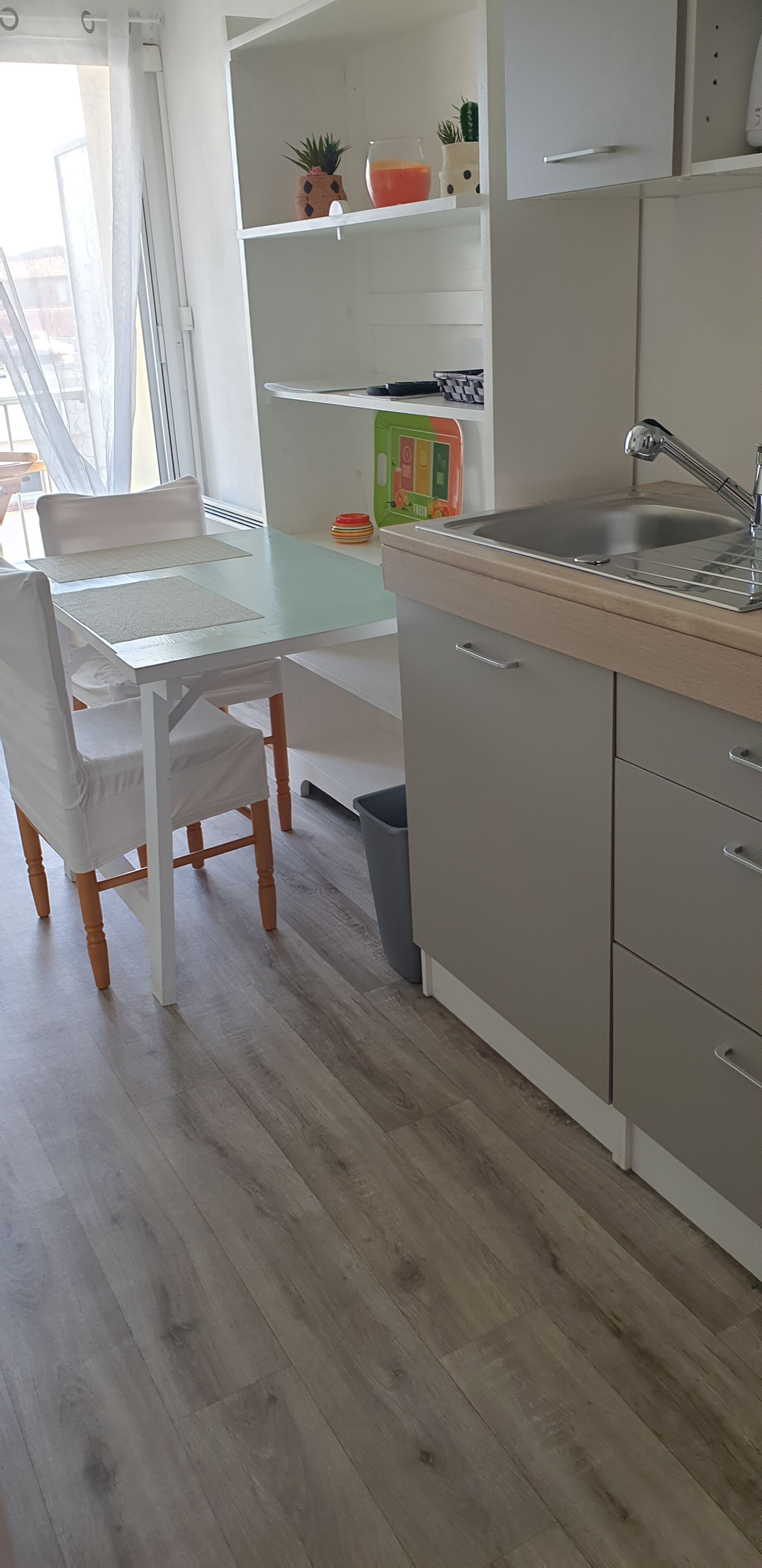 Apartment- 2nd floor with elevator - 7 minutes from the pond of 