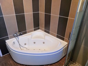 Dusche, Whirlpool