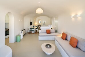 Executive Suite | Living area | Flat-screen TV - Coconut Residence (Santorini)