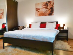 1 bedroom, iron/ironing board, free WiFi, bed sheets