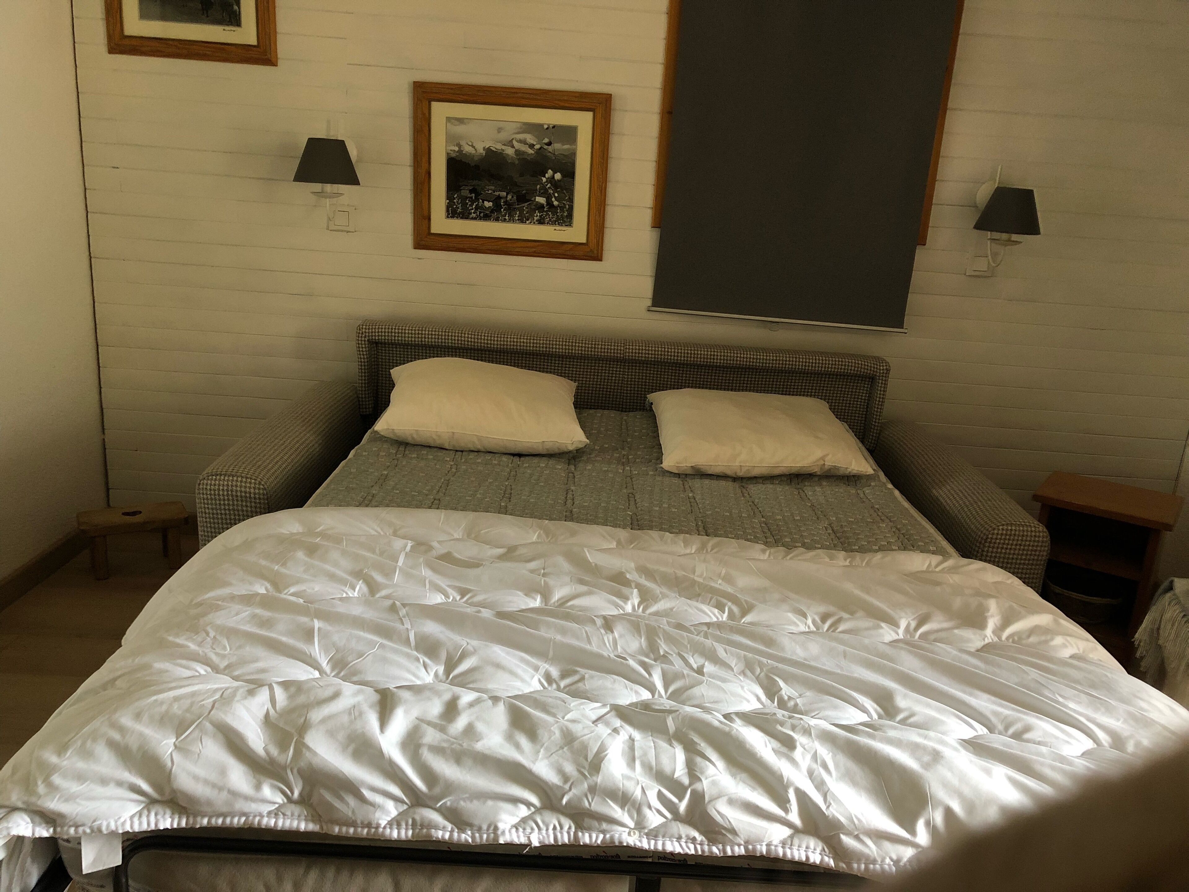 Apartment at the foot of the ski slopes