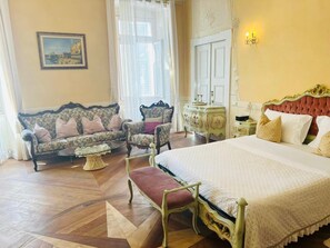 1 chambre, bureau, fer et planche à repasser, Wi-Fi gratuit