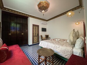 Minibar, Zimmersafe, Verdunkelungsvorhänge, kostenloses WLAN