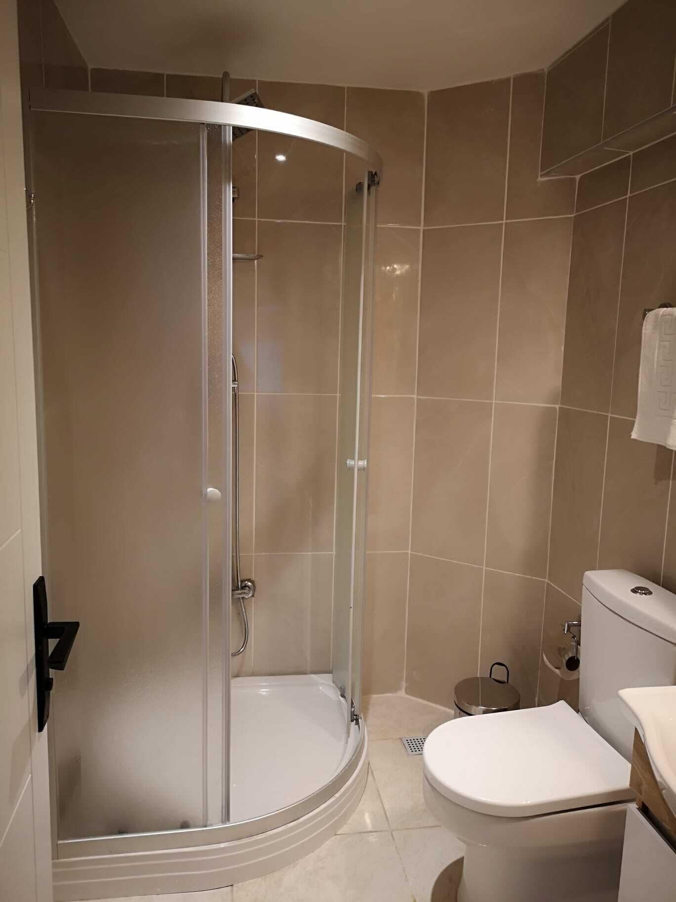 Panoramic Room, 1 Double Bed, Sea View, Sea Facing | Bathroom | Shower, rainfall showerhead, free toiletries, hair dryer