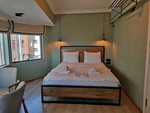 Chambre Panoramique, 1 lit double, vue mer, vue mer | Literie de qualité supérieure, minibar, décoration personnalisée