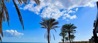 Stunning First-Row Beach House in Sokhna