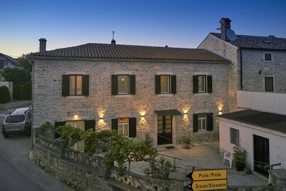 Nice family house for 2 to 4 people