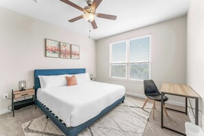 2 bedrooms, desk, iron/ironing board, WiFi