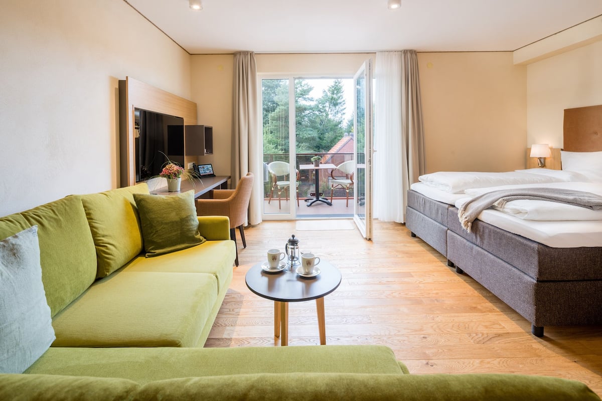1 slaapkamer, een kluis op de kamer, verduisterende gordijnen