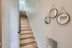 Interior - Beautiful, Modern Pet-Friendly Downtown Executive Rental (Denver)