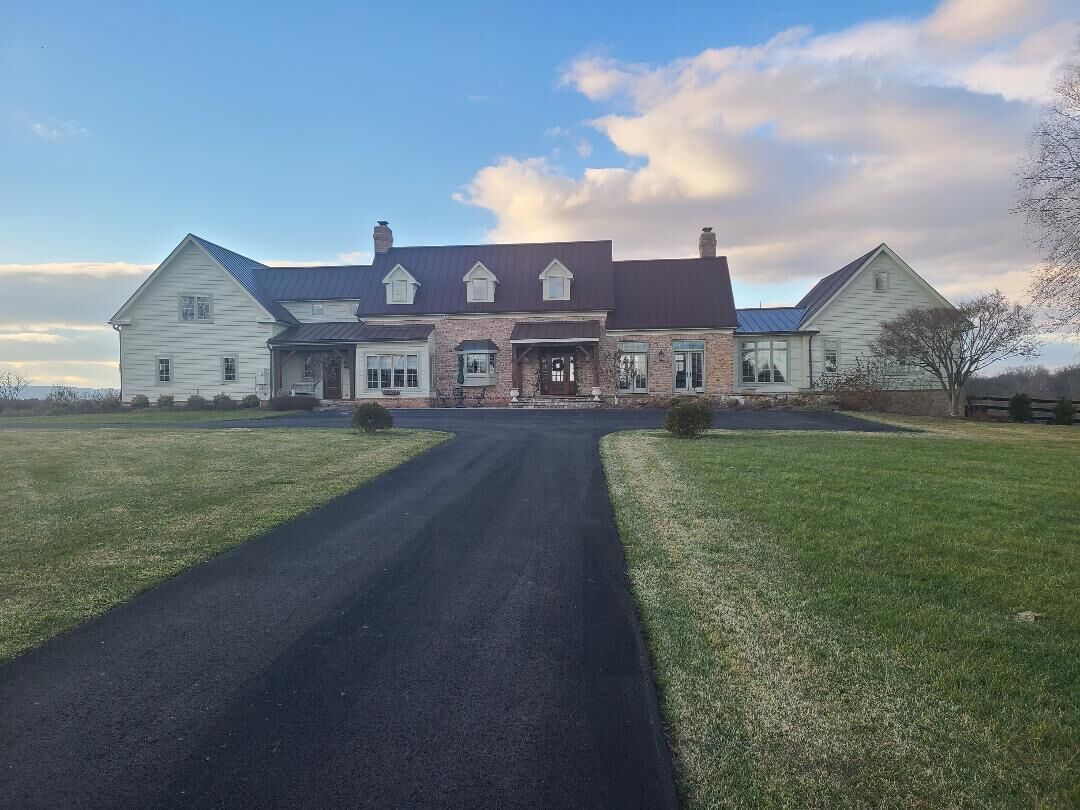 French Country Estate on scenic Lincoln Rd just 5 miles south of Purcellville.