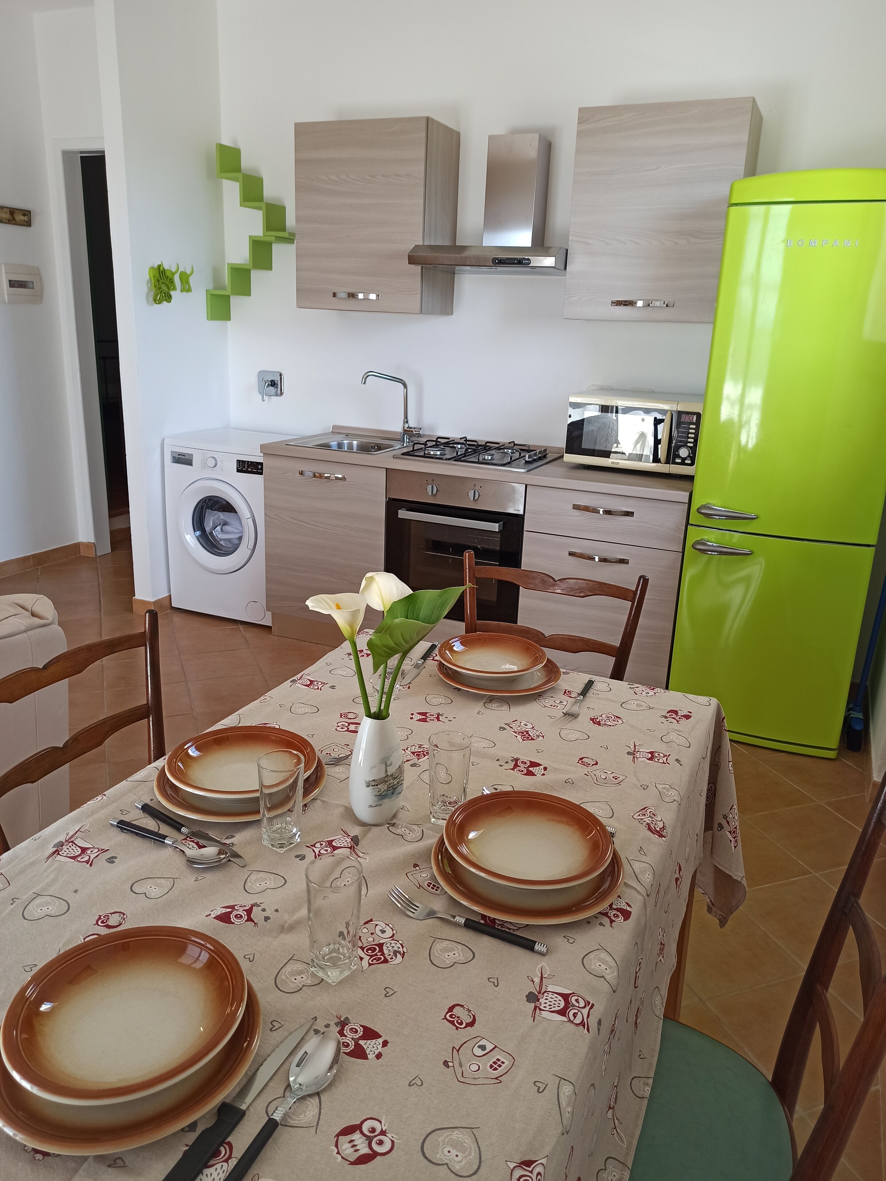 LE FIABE APARTMENT: surrounded by olive trees, panoramic view, external courtyard.