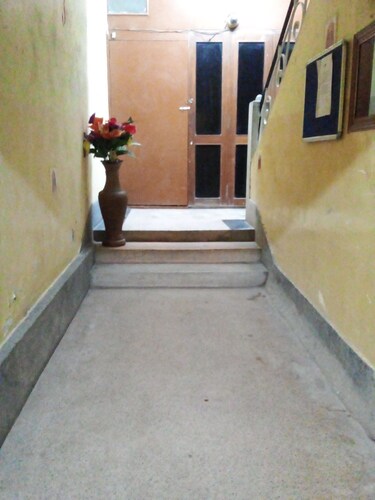Calcutta Ladies Lodge - Hostel