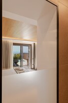 开间套房, 私人游泳池, 海景 | 浴室 | 淋浴设施、旋水按摩花洒、名牌洗护用品、吹风机