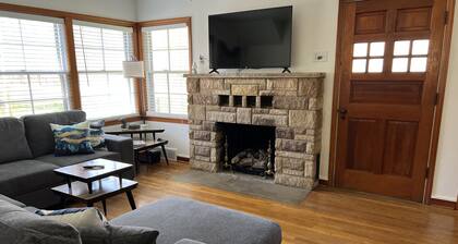 House minutes from Pymatuning Lake!