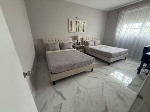 2 bedrooms, desk, iron/ironing board, WiFi