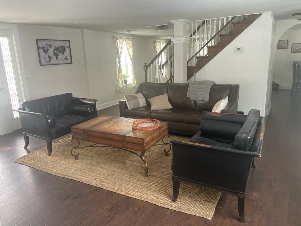 Remodeled Skaneateles 1800s Farmhouse