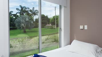 Standard Twin Room | 1 bedroom, Egyptian cotton sheets, premium bedding, down duvets