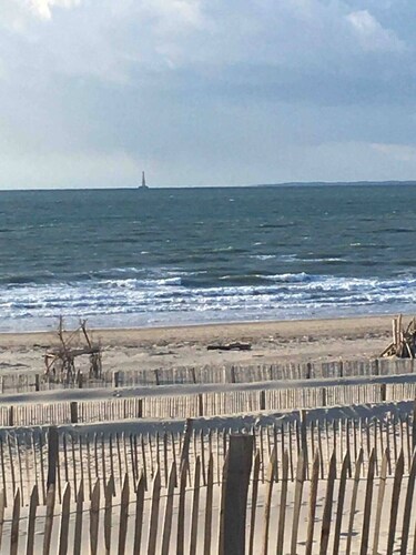 Maisonnette proche des plages dans résidence avec piscine + 4 vélos