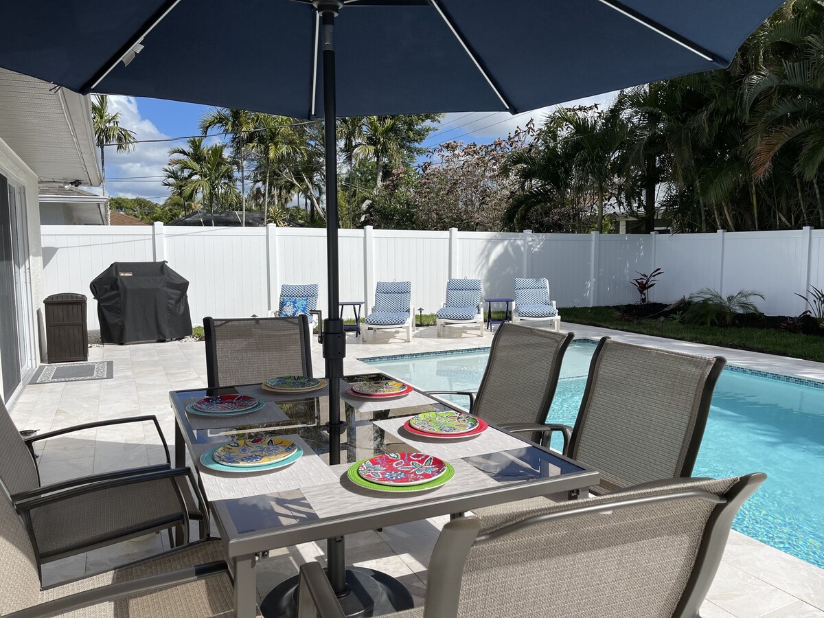 Photo 3 of HAPPYOURS 2 LuxurySaltedHeatedPool@VanderbiltBeach