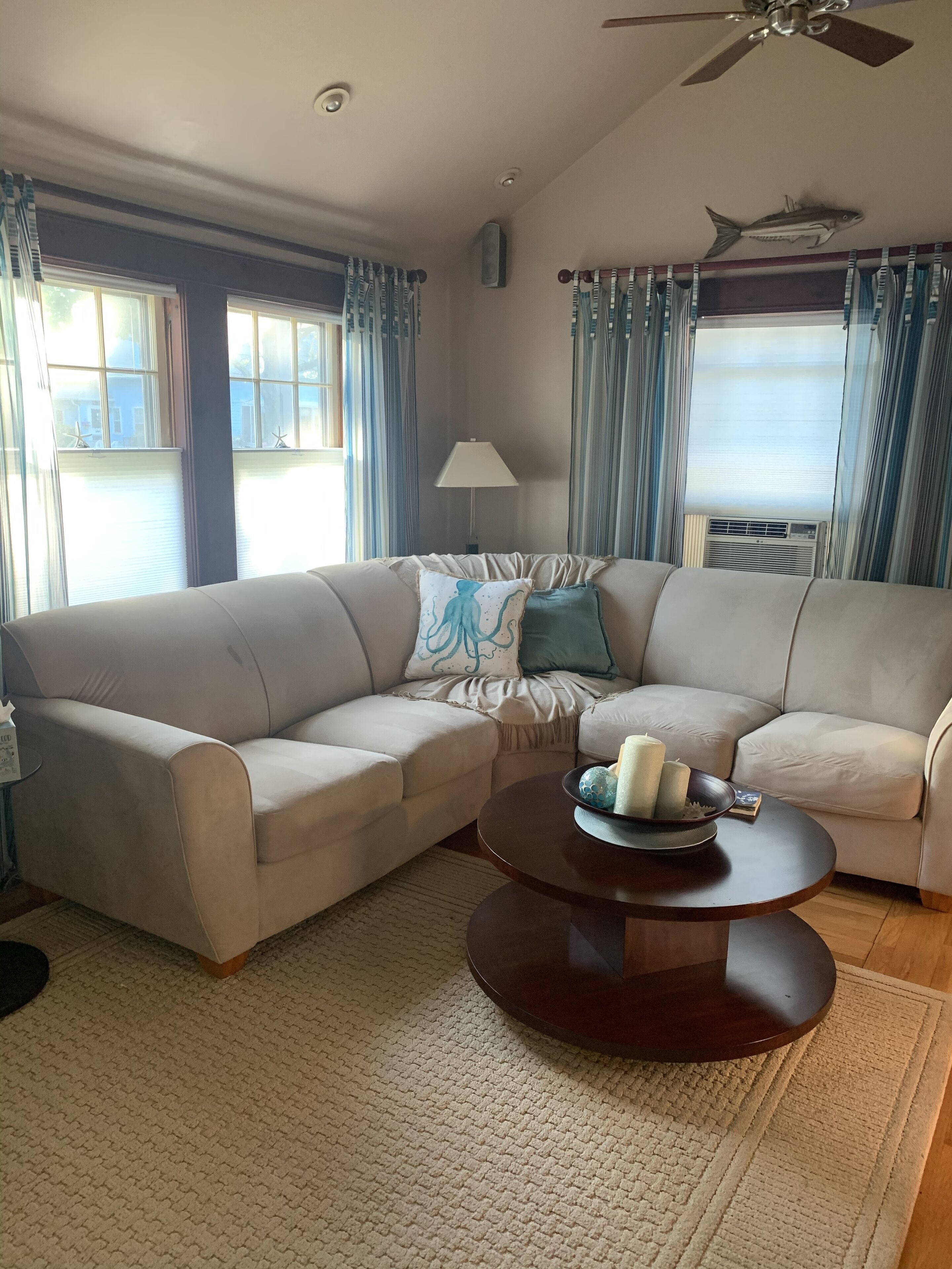 Walk to harbor, Martha’s Vineyard ferry, restaurants , shops, events & fishing