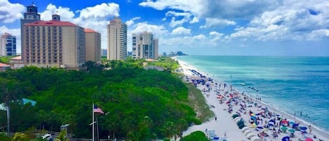 Vlak bij het strand