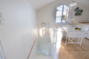 Interior - Beautiful Lofthus, cottage on a private beach plot by Lake Mälaren (Ekerö)