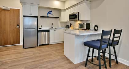 The Landing - Extended Stay Quarters