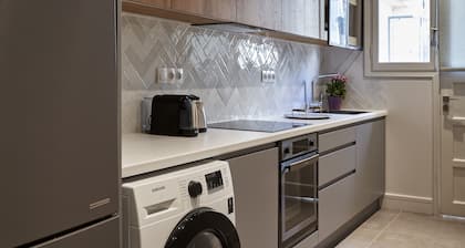 Ilisia Park Contemporary 2BD Condo