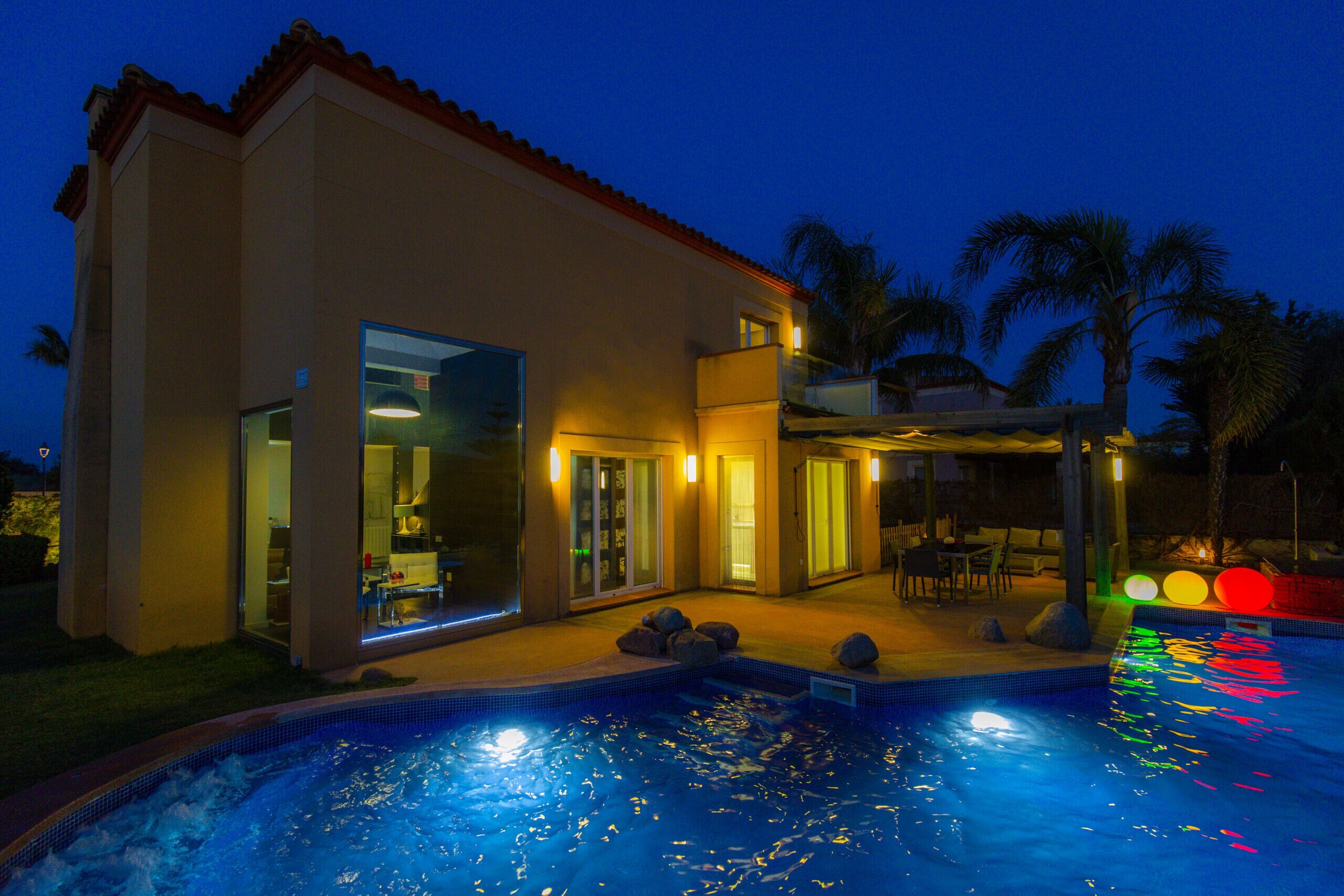 ZENLUXE PLANETCOSTADORADA