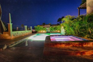 Outdoor pool - Traditional Mexican styled villa with spectacular views of Cabo´s famous arch (Cabo San Lucas)