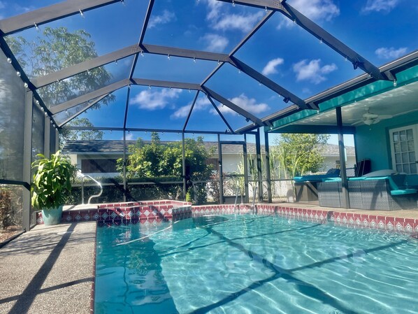 Outdoor pool, a heated pool
