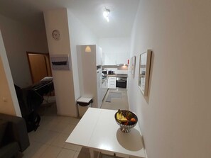 Fridge, microwave, oven, stovetop - Tavira Central (Tavira)