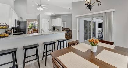 Luxurious Heated Saltwater Pool Home
