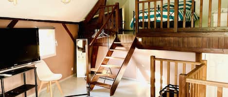 2 chambres, fer et planche Ă repasser, Wi-Fi gratuit