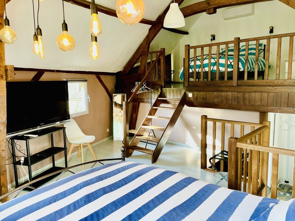 2 Schlafzimmer, Bügeleisen/Bügelbrett, kostenloses WLAN