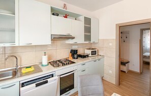 Unclassified image, 3 of 35, button - Gorgeous apartment in Pula with WiFi (Pula)