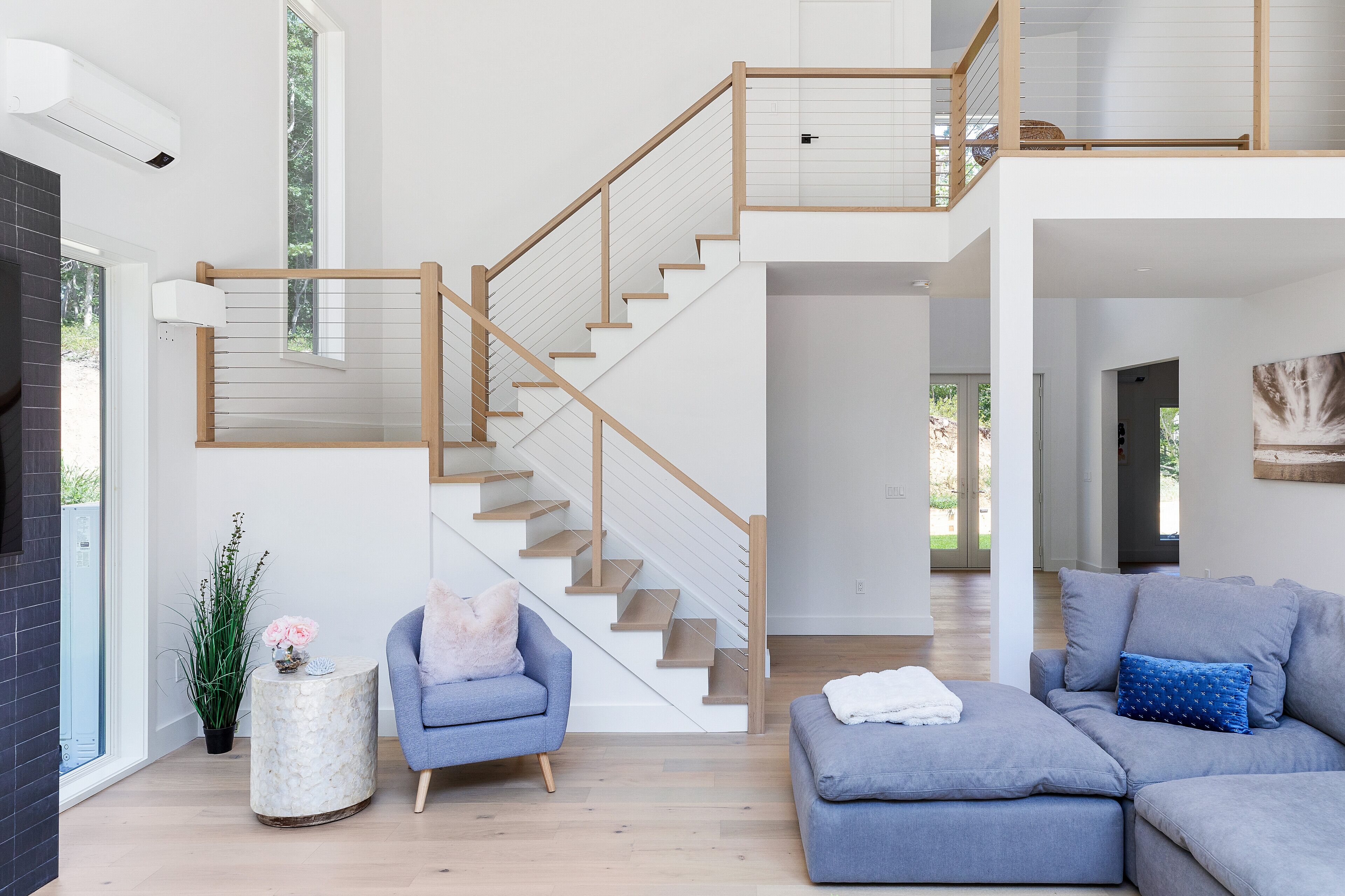 Build Well’s HOTTEST New Modern Beach House w/pool & hot tub steps to Gurney’s 