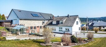 2 bedroom awesome home in Burg-Reuland