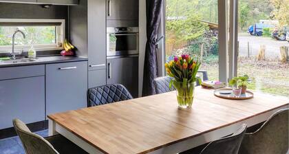 Amazing home in Dwingeloo with WiFi