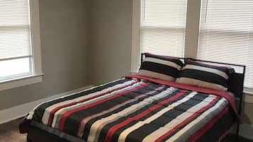 3 bedrooms, iron/ironing board, free WiFi, bed sheets